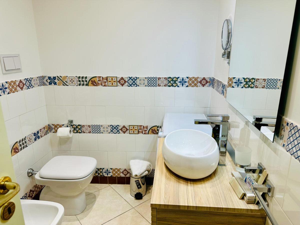 Appartement Garibaldi 118 Luxury Naples